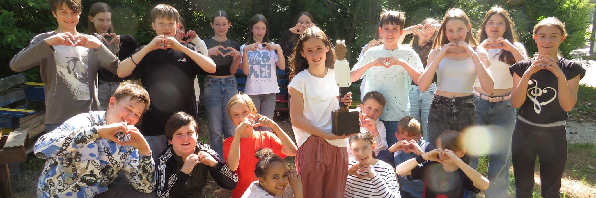 Nachwallfahrt2025_Alfred-Delp-Schule Hargesheim_FotoClaudiaRömer (c) Claudia Römer / Alfred-Delp-Schule Hargesheim Nachwallfahrt2025_Alfred-Delp-Schule Hargesheim_FotoClaudiaRömer